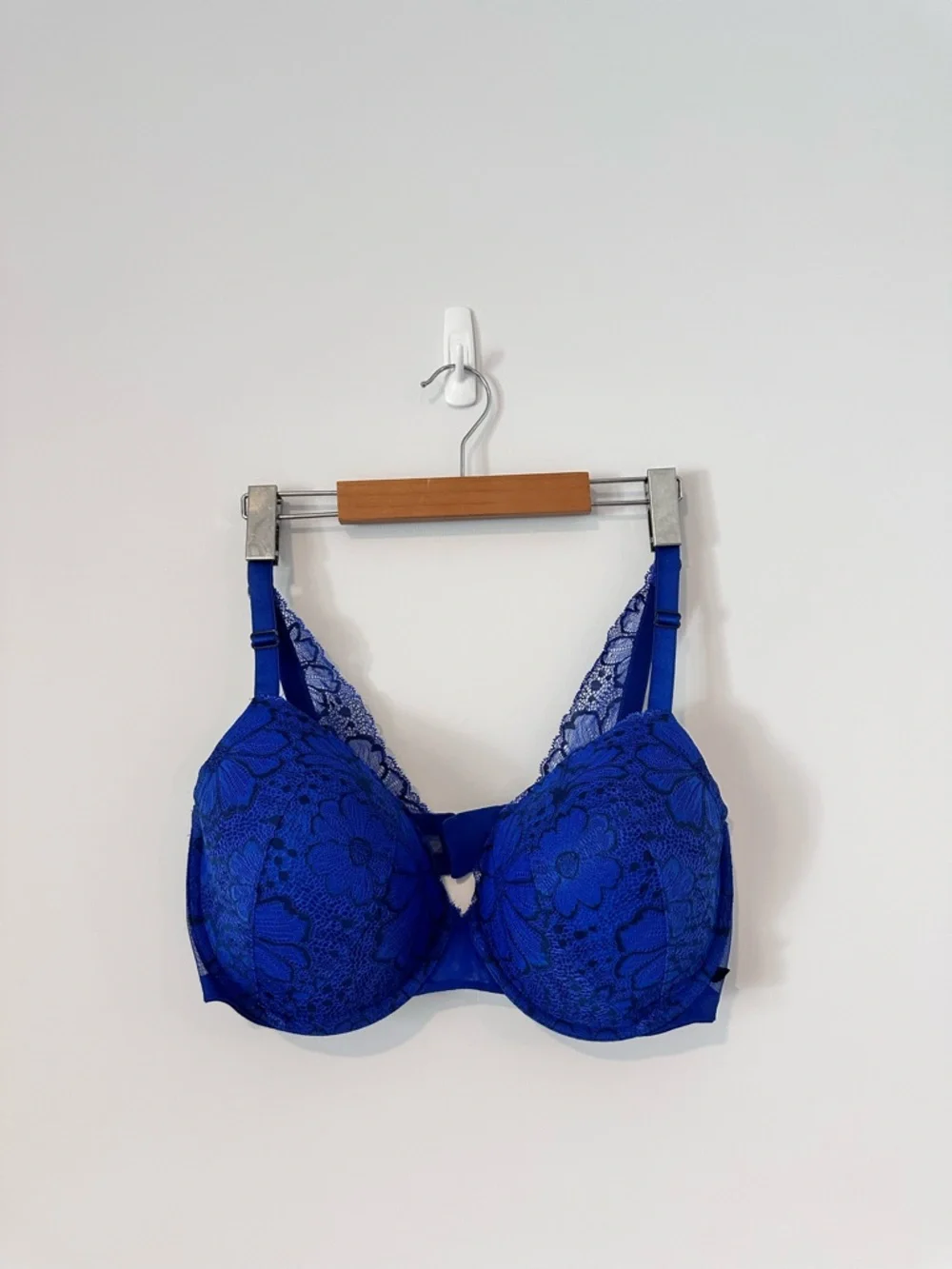 Victoria's Secret Lace- Cobalt Blue Bra Soze 38DDD - Picture 3 of 7